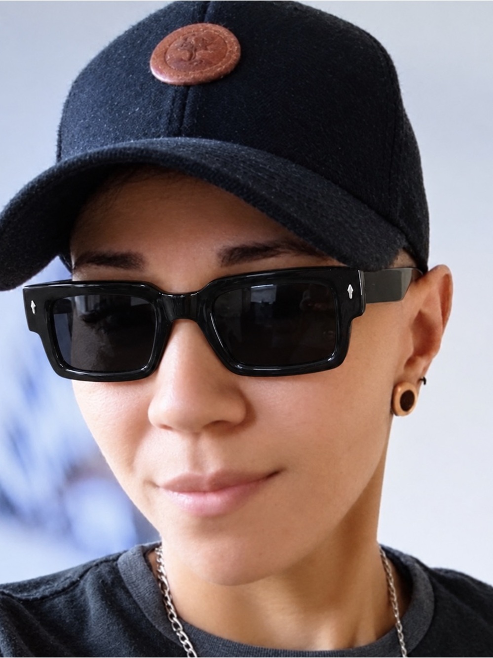 New Chunky Black Rectangle Sunglasses – Unisex